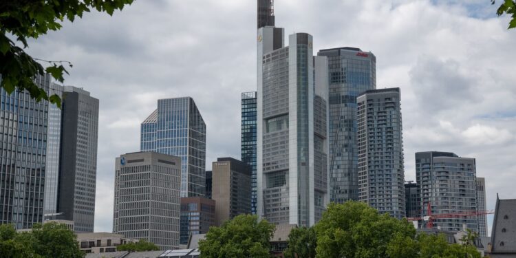 Gewerbeimmobilien Wiesbaden: Sicherheit 2026 1 Gewerbeimmobilien Wiesbaden: Sicherheit 2026