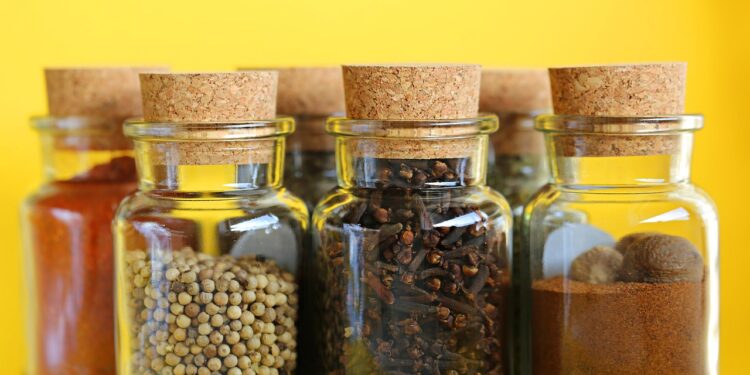 Kräuterland: Nachhaltige Kräuter für eine gesunde Ernährung und Lebensweise 1 Kräuterland