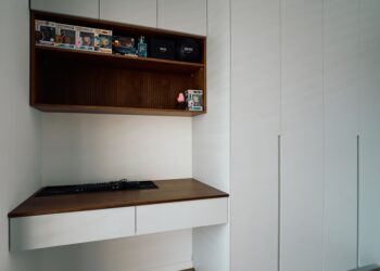 L-Küche planen: Grundriss, Stauraum und Restposten prüfen