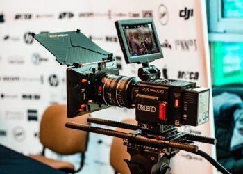 Warum Unternehmen auf KI-Videos setzen 