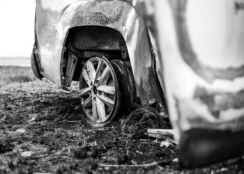 Unfallwagen verkaufen: Was bringt am meisten?