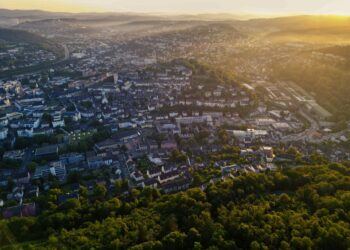Wohnungsmarkt Wuppertal 2026: Was Käufer und Mieter wissen